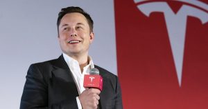 Elon Musk tuyên bố sắp trình làng taxi tự lái của Tesla